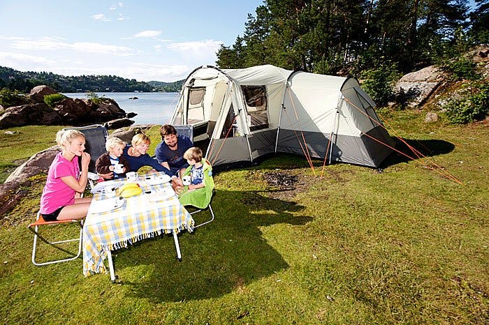 Dra på telttur med familien! Image
