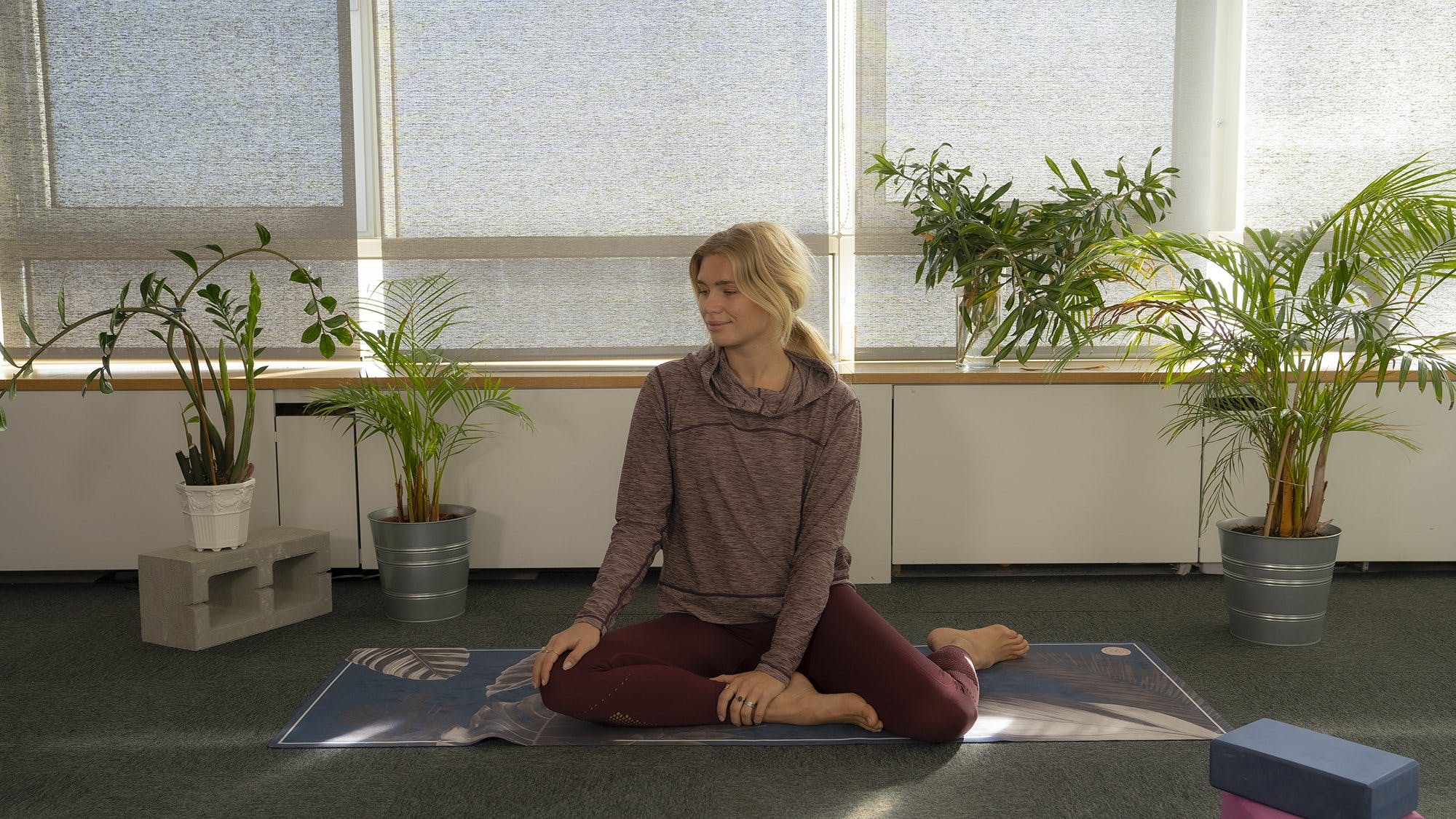 Video: 30 minuter lugn yoga för hela kroppen Image