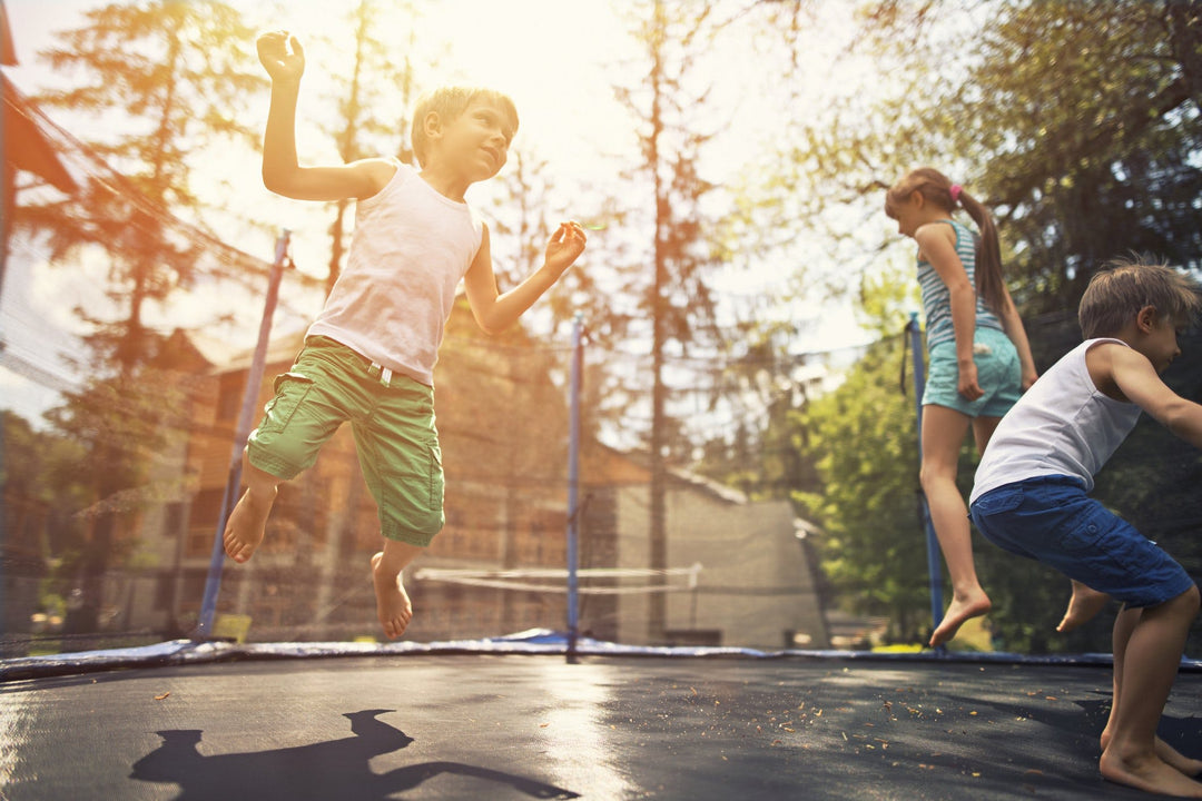 Sautez au trampoline en toute sécurité Image