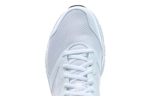 Nikes vår är vit Image