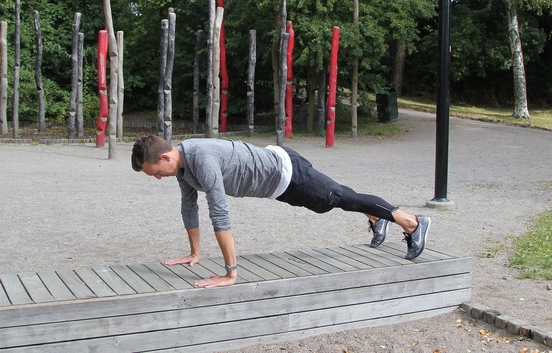 Platta till magen och bygg muskler Image