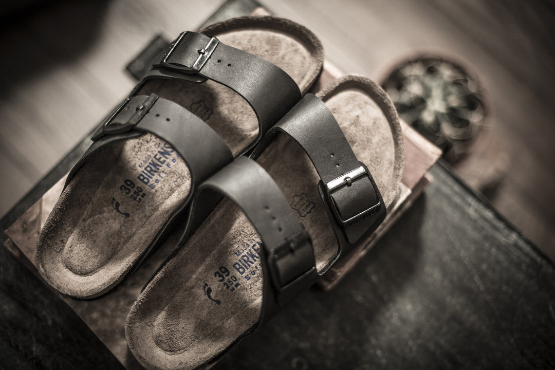 Forskellene mellem Birkenstocks sandaler Image