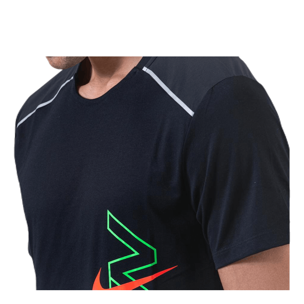 nike breathe rise t shirt