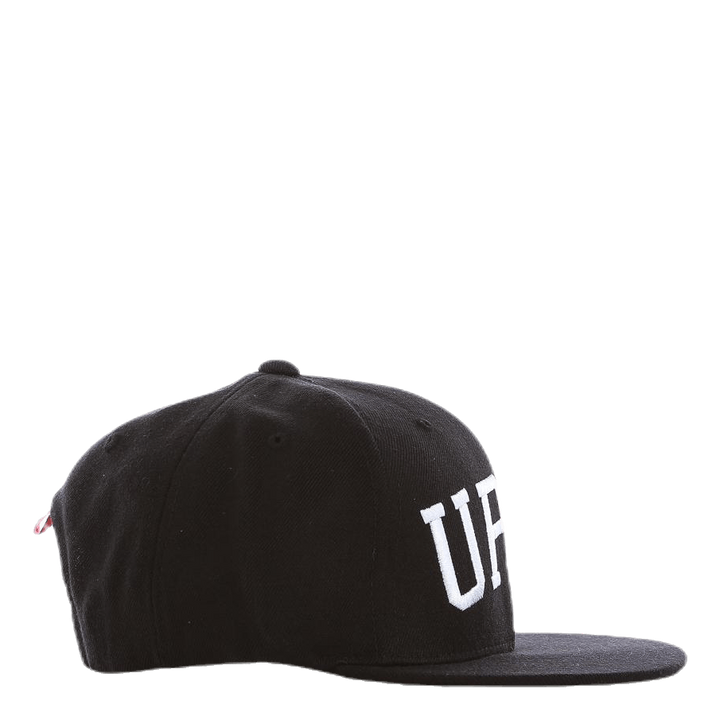 UP09 Crew Snapback Black