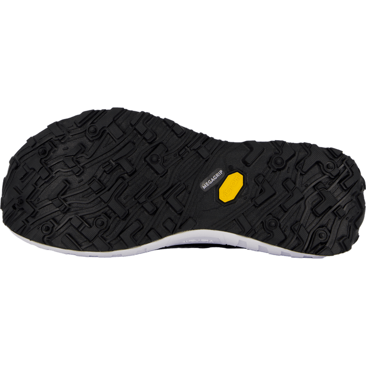 Norda N001 Black/white