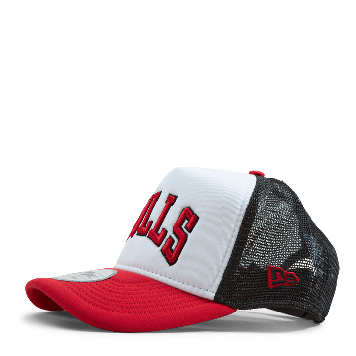 Bulls Team Colour Block Trucker