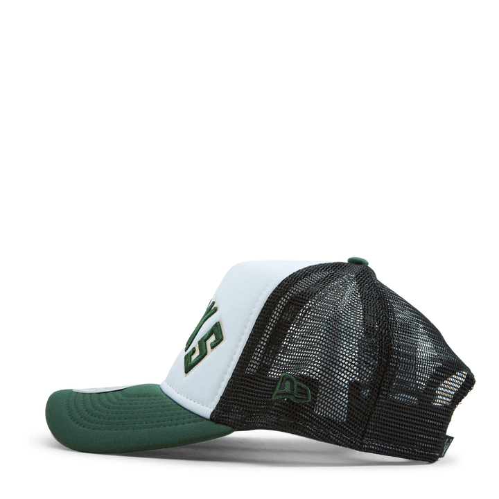 Bucks Team Colour Block Trucker