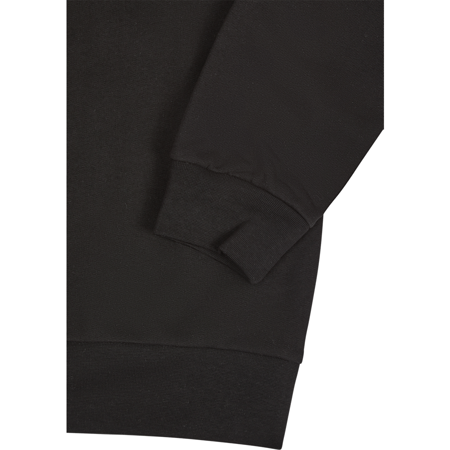 Classic Sweatshirt 31