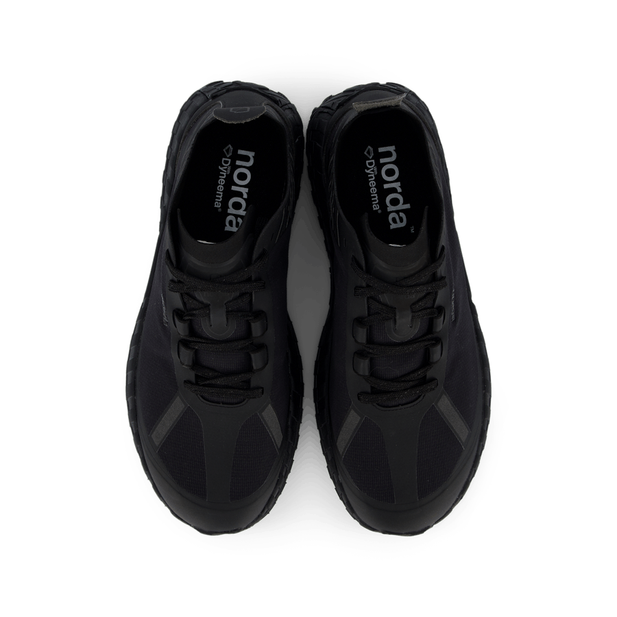 Norda 001 Stealth Black - M Black