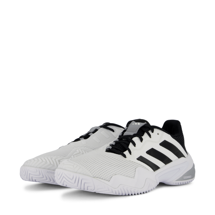 Barricade 13 M White