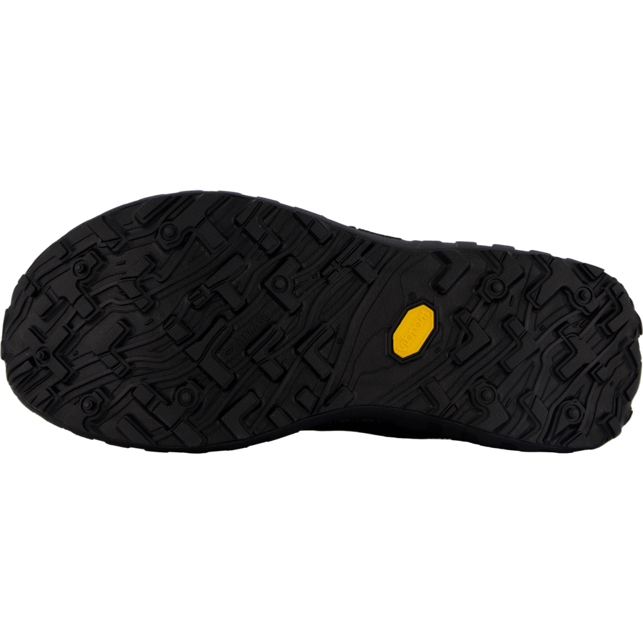 Norda 003 Pitch Black