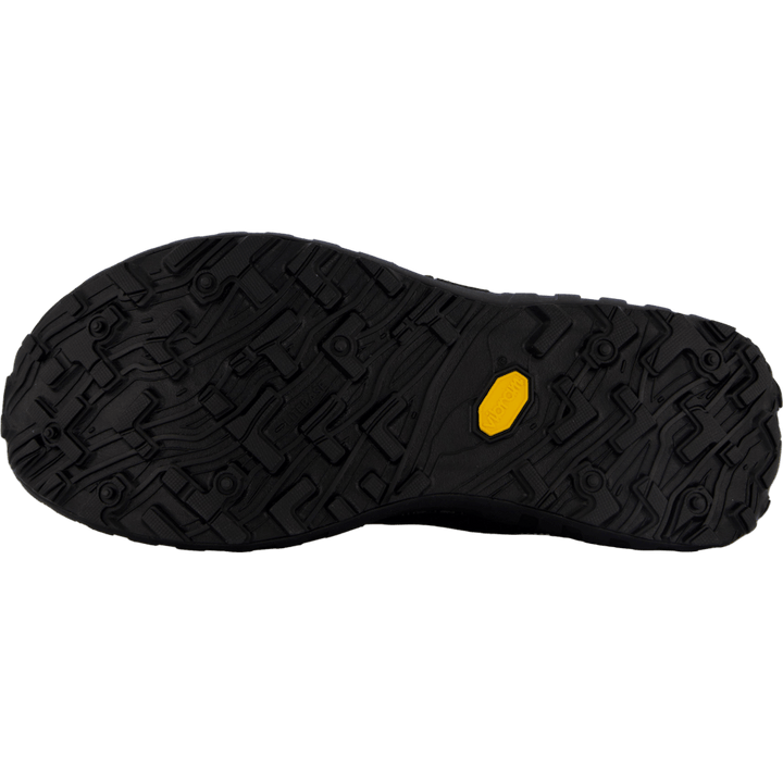 Norda 003 Pitch Black