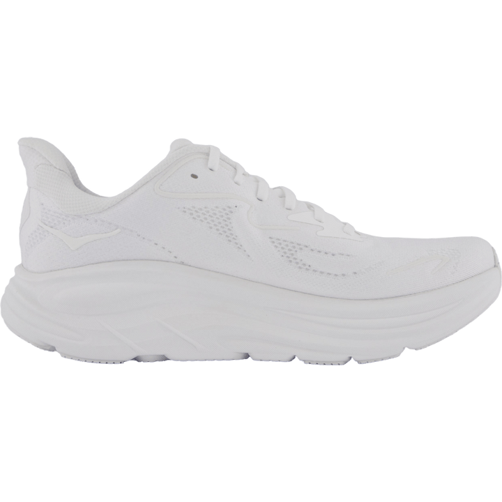 M Clifton 10 White / White