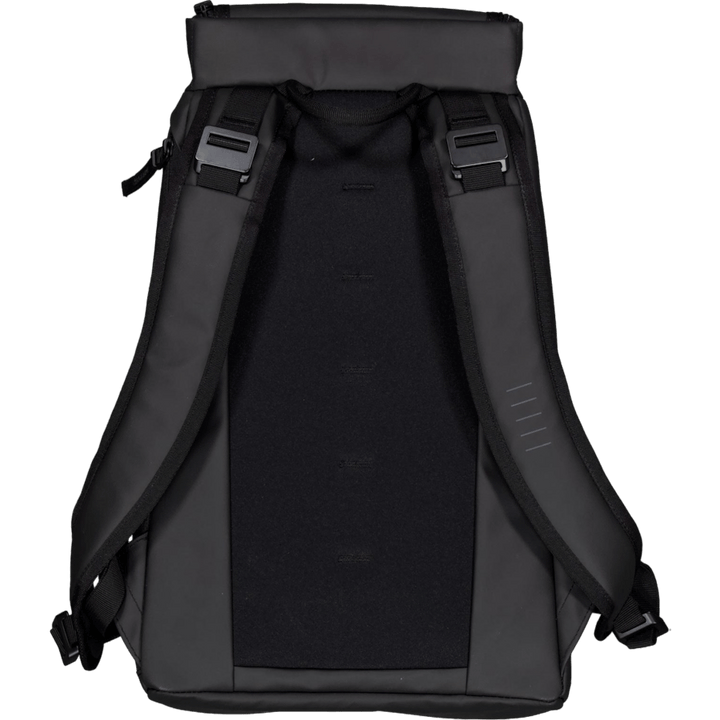 Hugger Backpack 20l Black Out