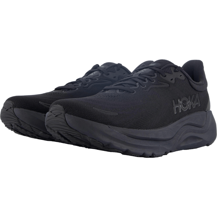 M Arahi 8 Wide Black / Black