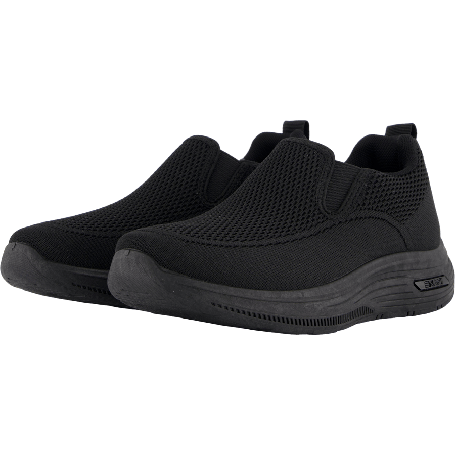Ryan W Black