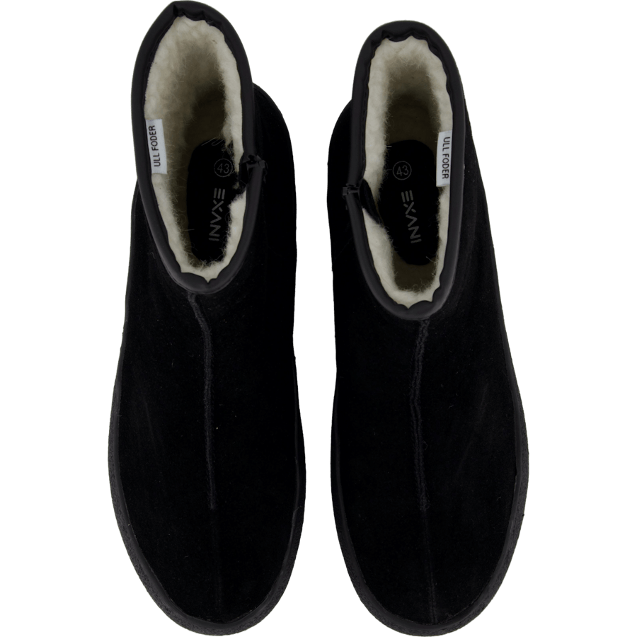 Lykke M Black