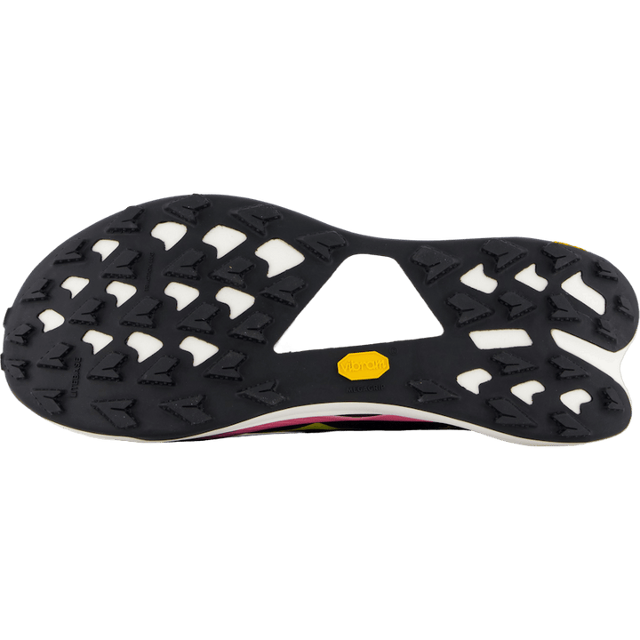 M tecton x 3  Neon hoka citrus / black