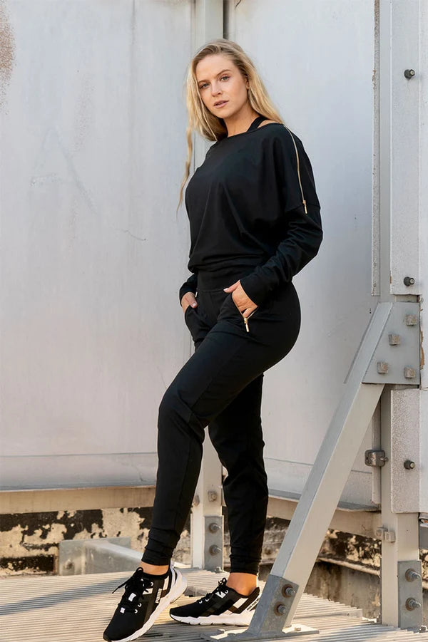 Edge Casual Zip Sweater