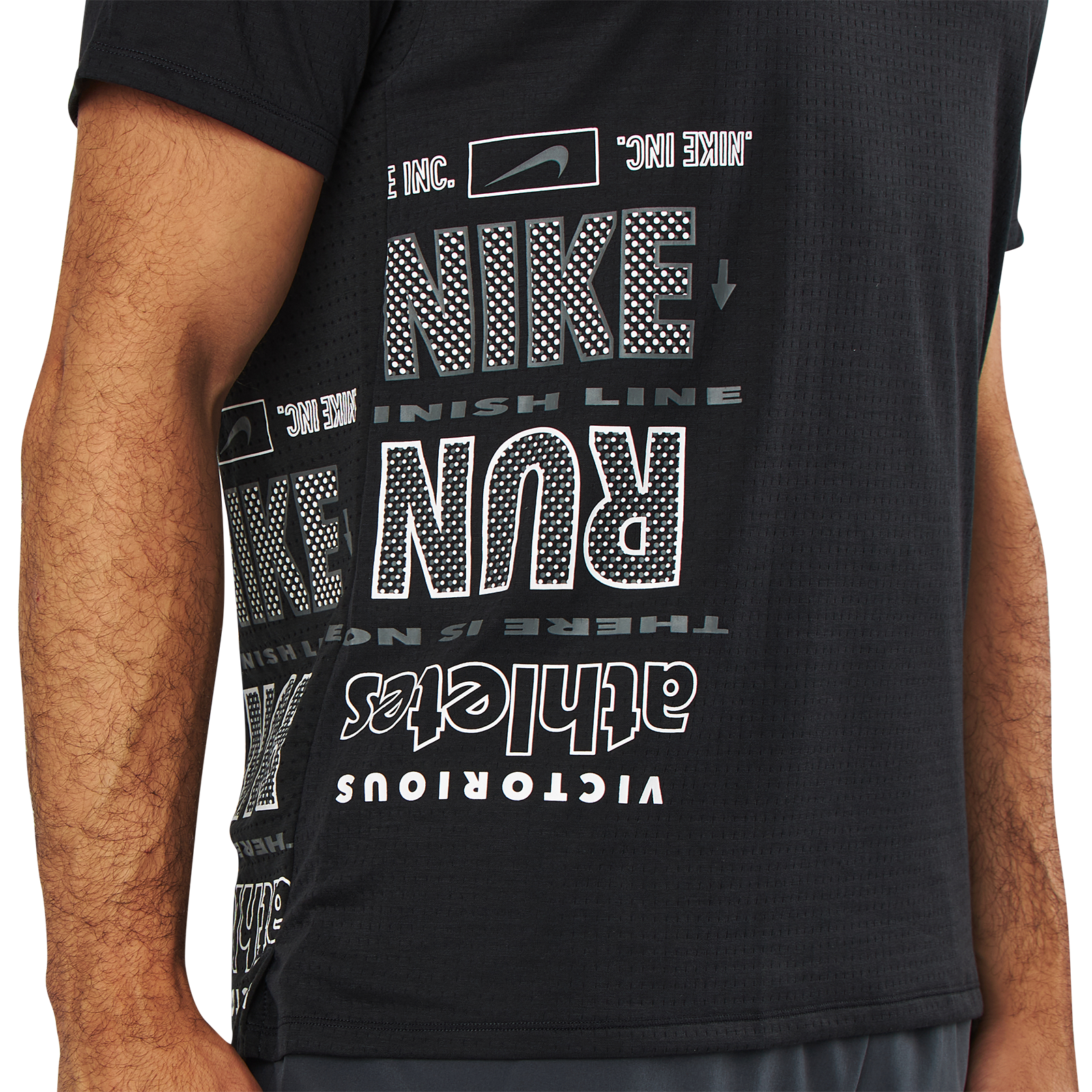 nike rise 365 wild run