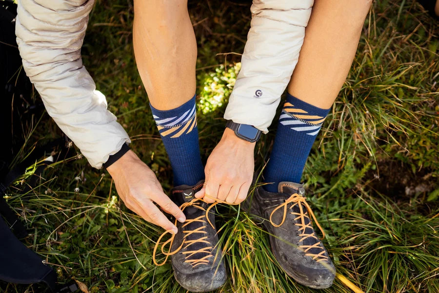 Merino Light Lanes Navy Orange