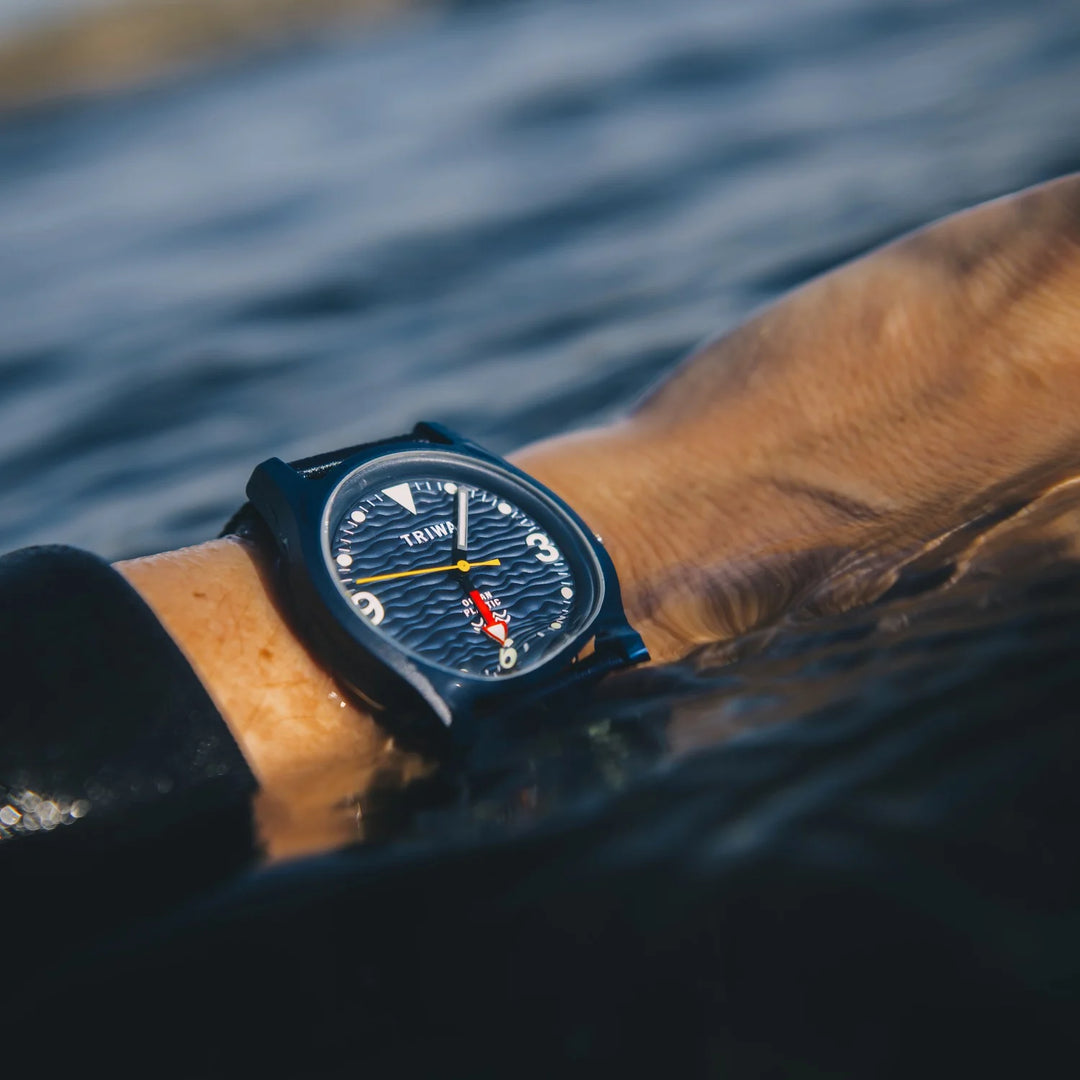 Ocean Plastic - Deep Blue