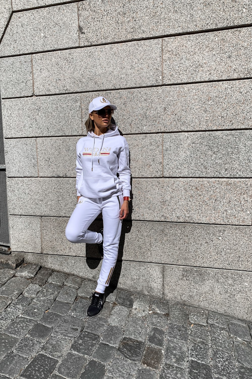 Deluxe Hoodie White