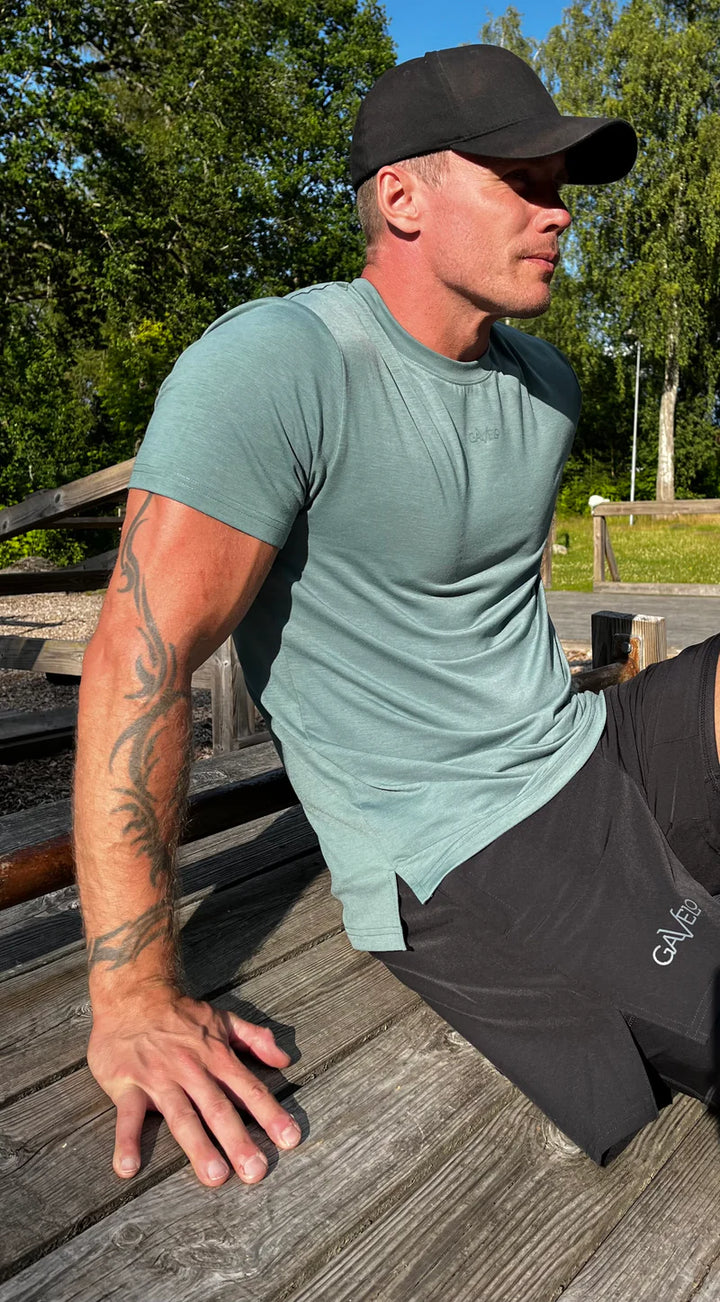 Active Tee Dark Green