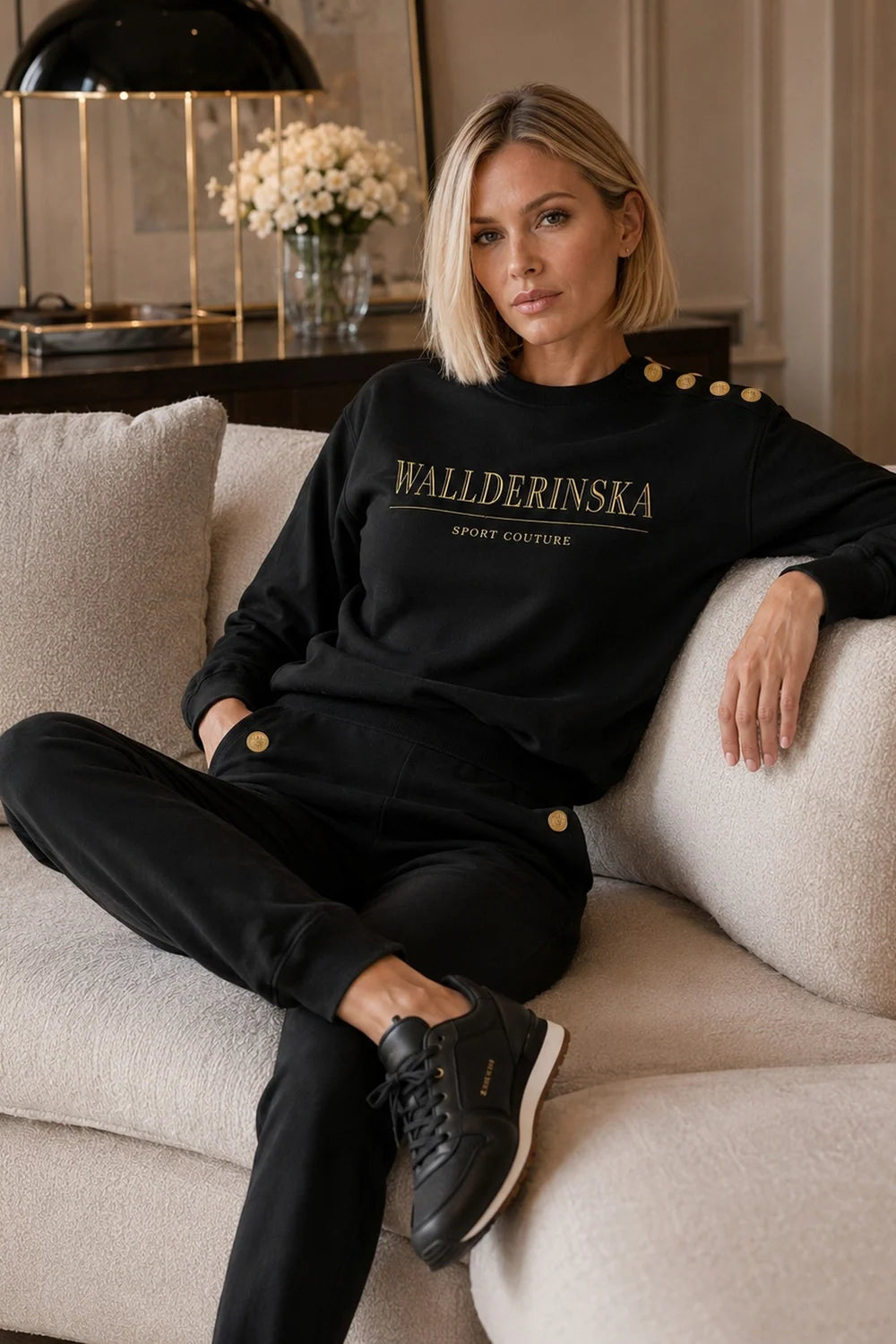 Edge Gold Button Sweater Black/gold