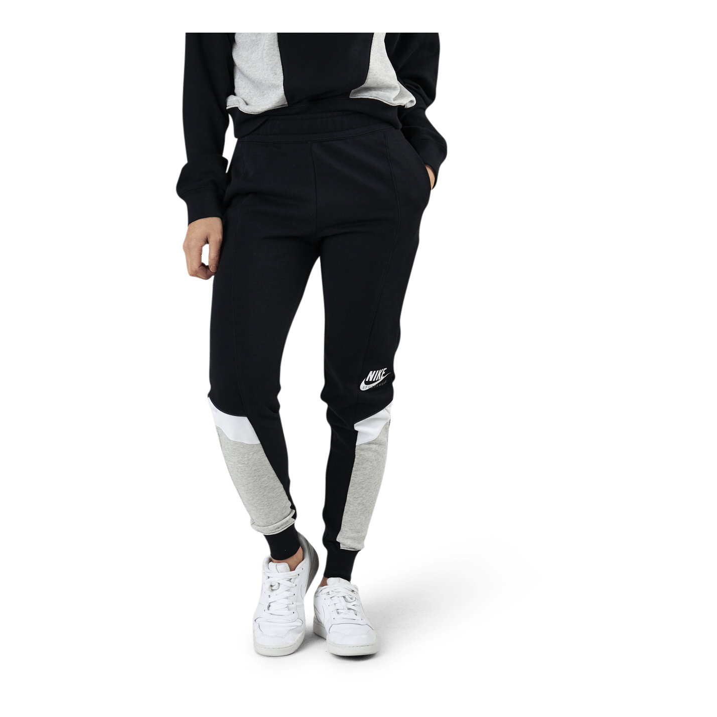 nike heritage joggers black