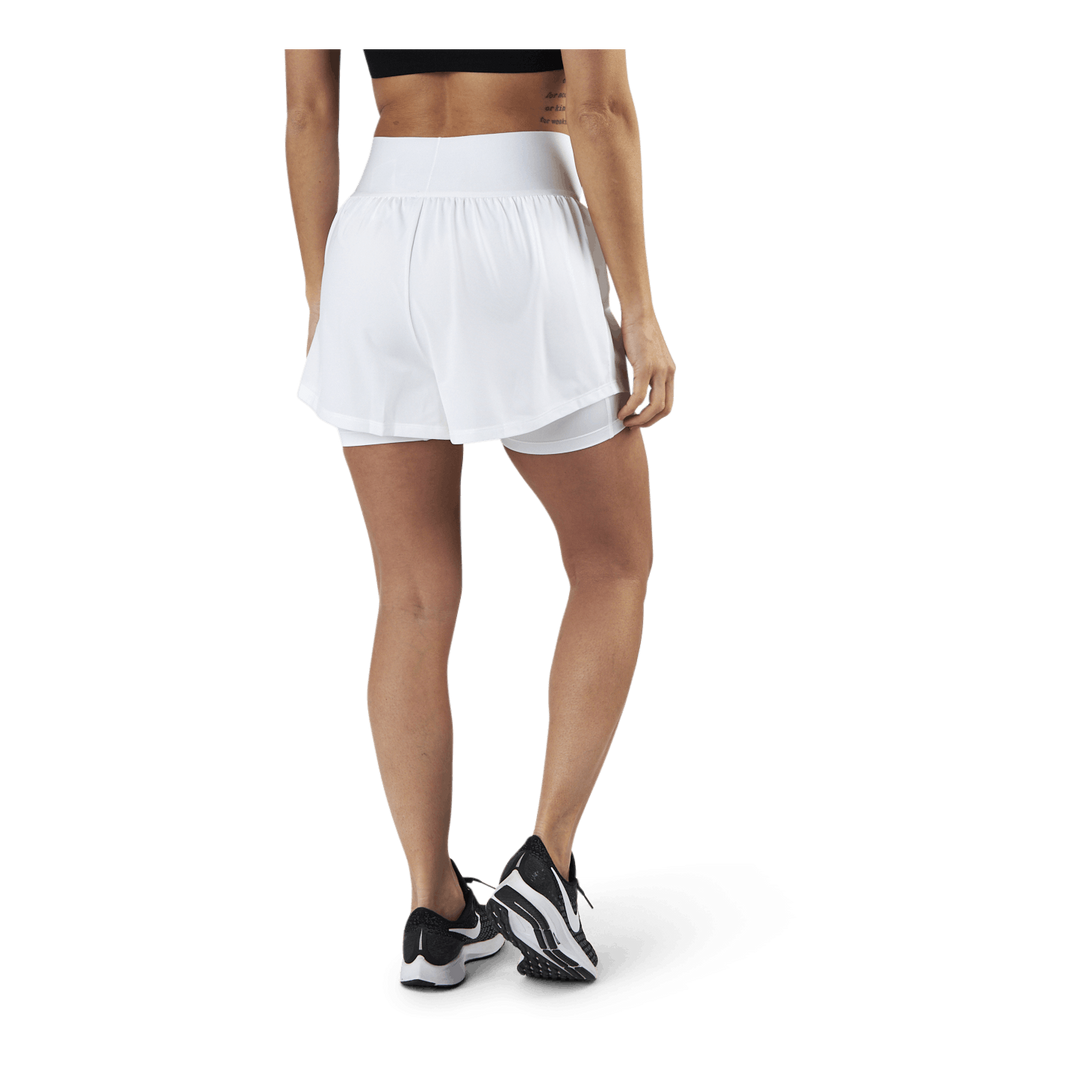 Court Advantage Short White/Black