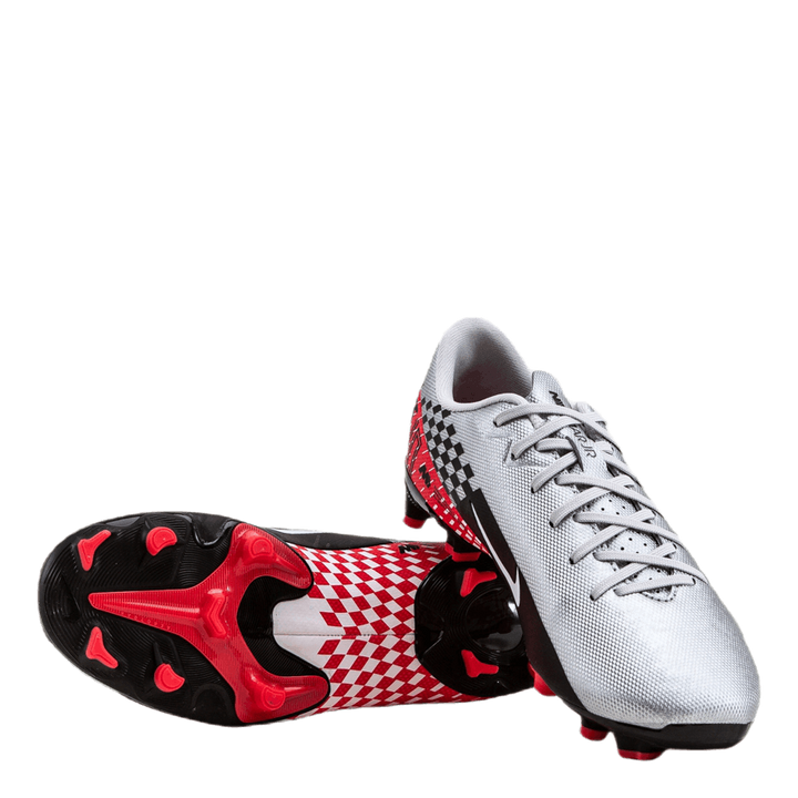 Junior Vapor 13 Academy NJunior FG/MG Black/Red