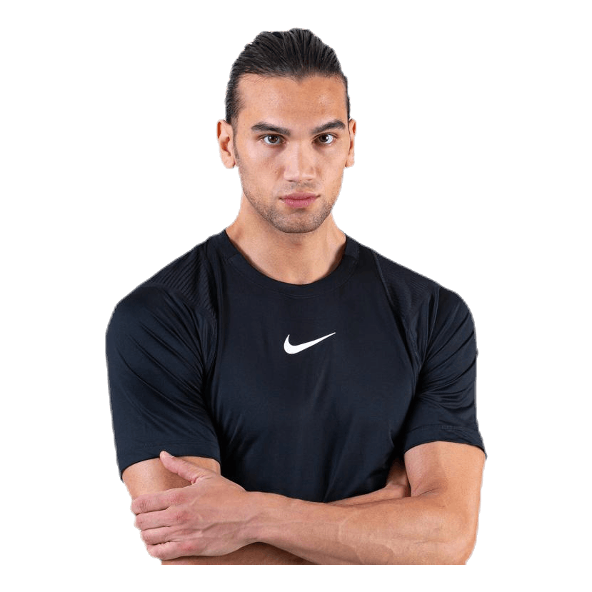 nike pro aeroadapt top