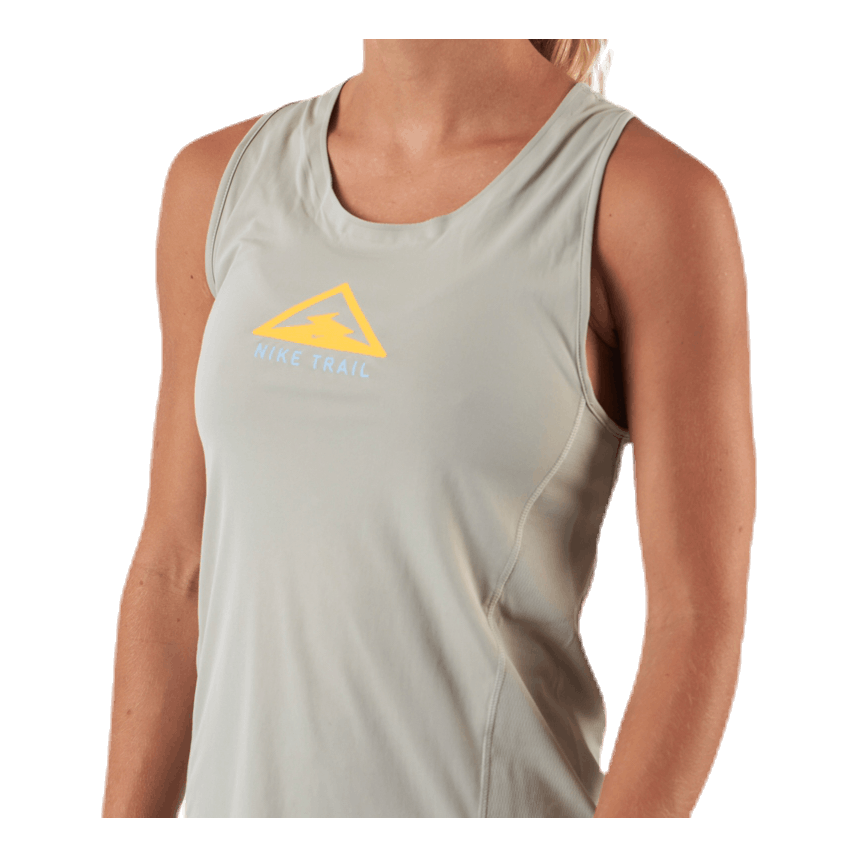 nike trail running tank
