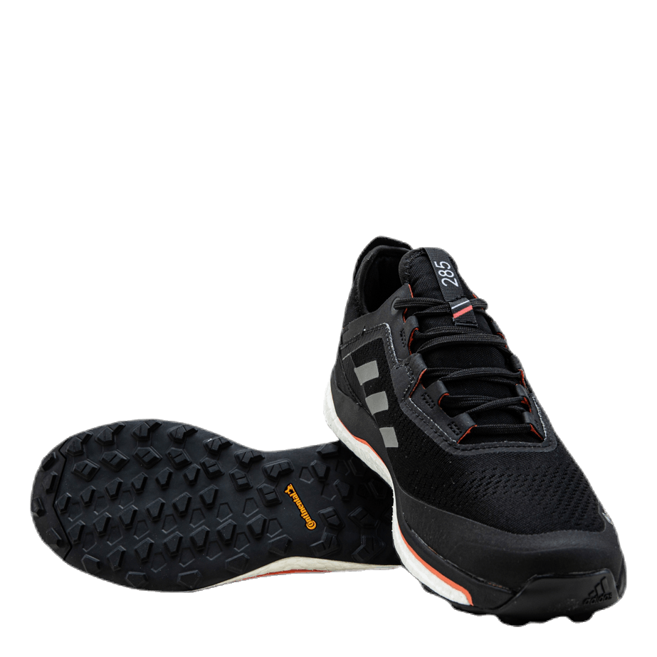Terrex Agravic Flow GORE-TEX Trail Running Shoes Core Black / Grey Four / Signal Pink / Coral