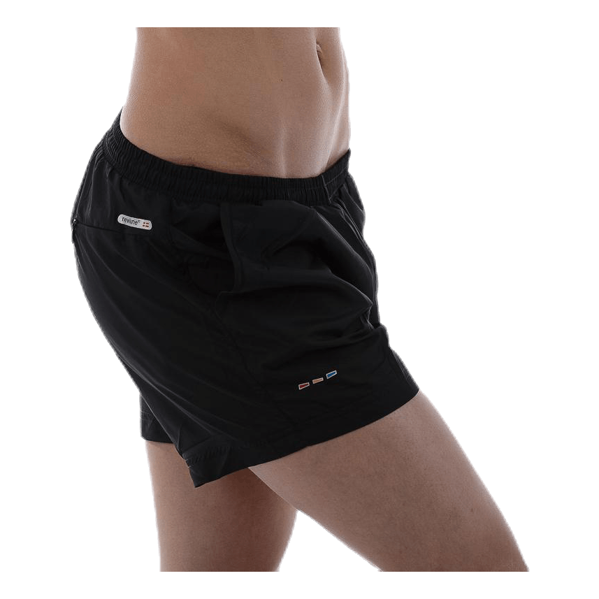 W Base Trail Shorts Black