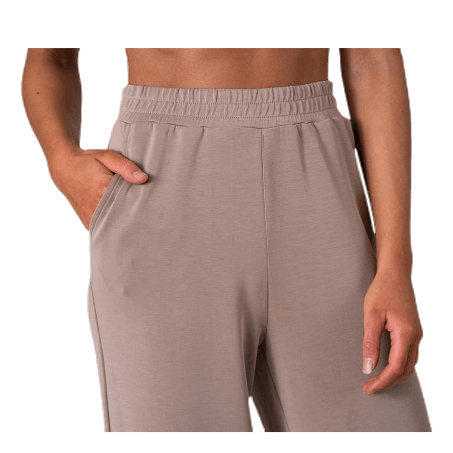 Gaia Wide Sweat Pant Swt White