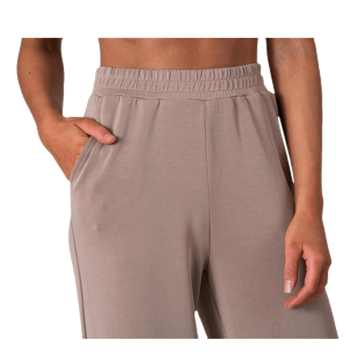 Gaia Wide Sweat Pant Swt White