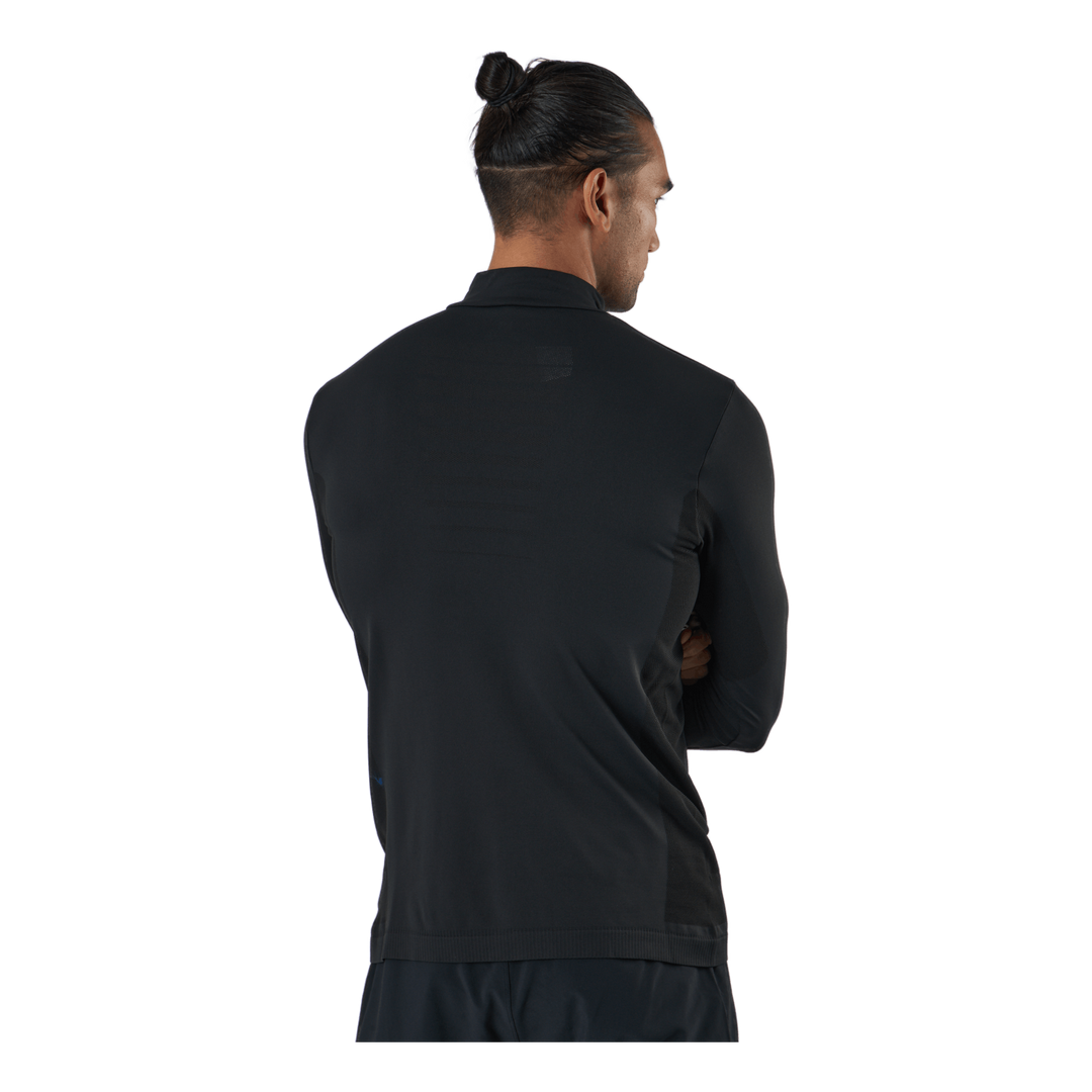 Explore Seamless Half Zip Black