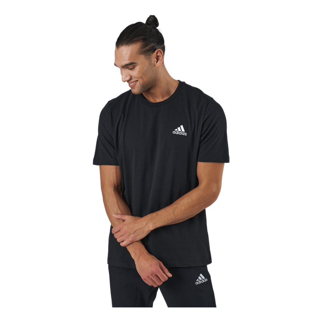 Essentials T-Shirt Black