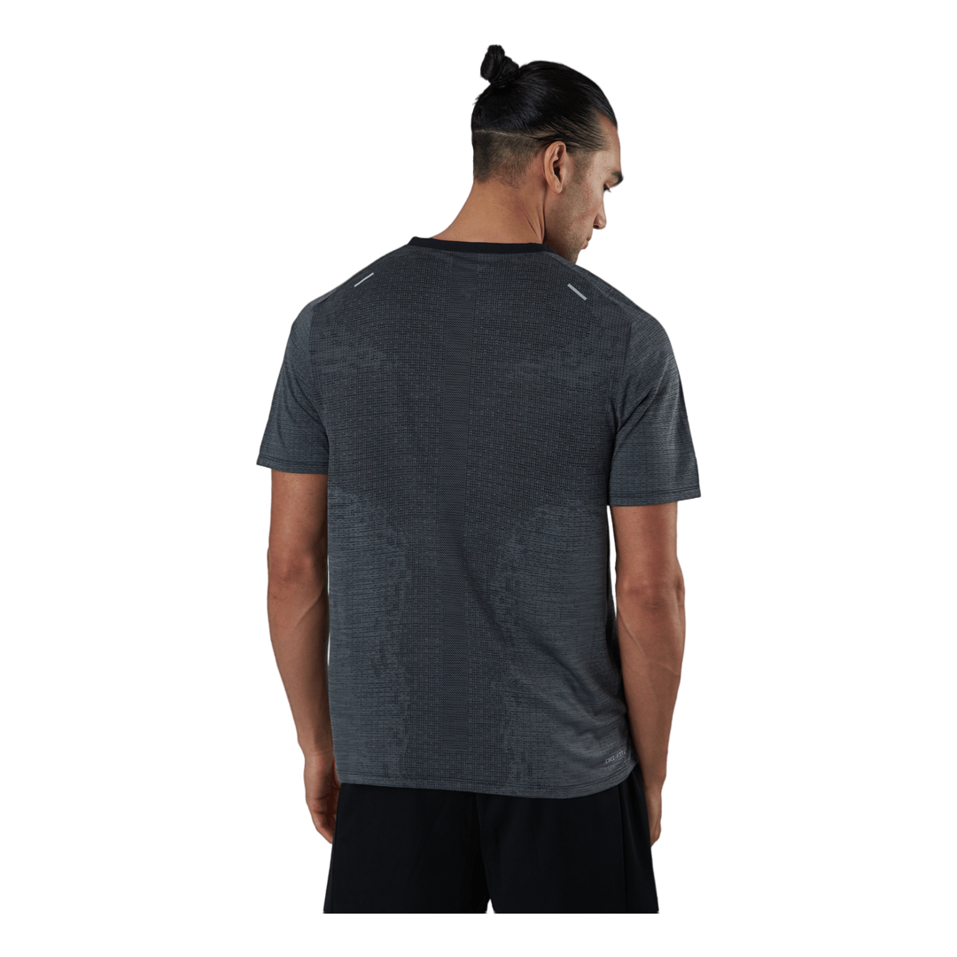 Dri-fit Adv Techknit Ultra Men Black/iron Grey/reflective Sil