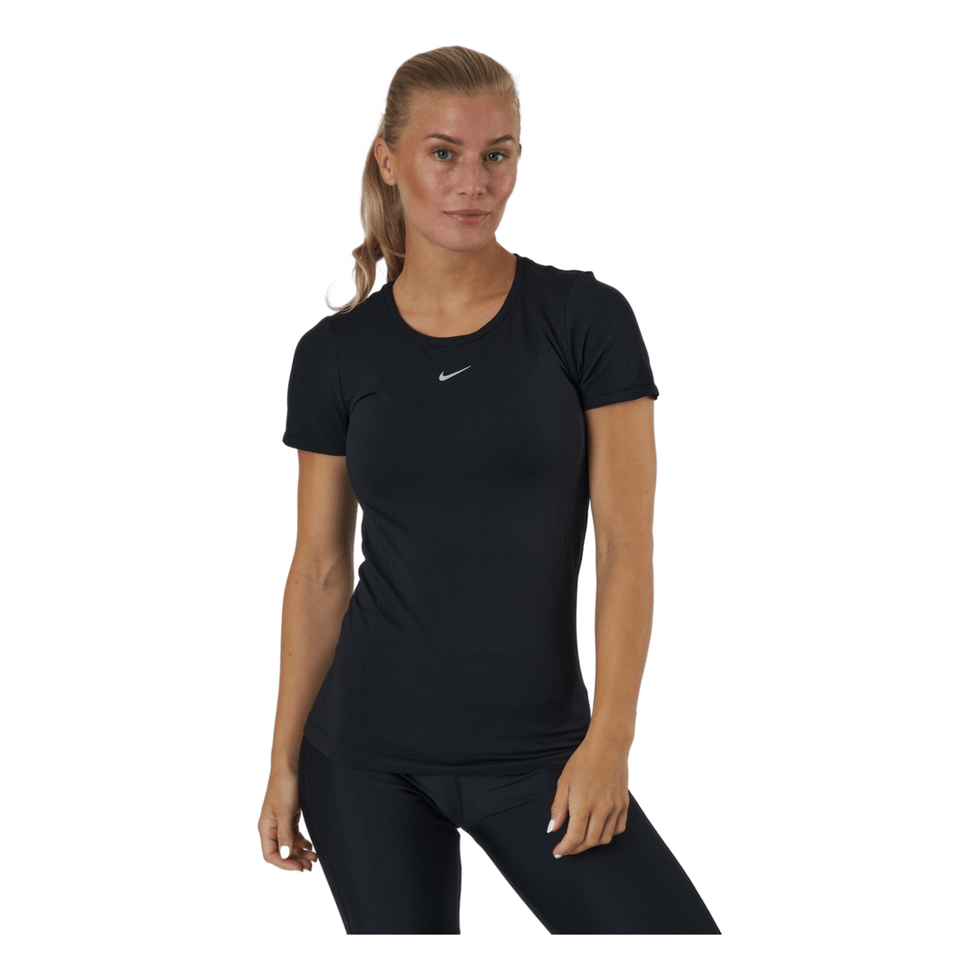Nike Dri-FIT ADV Aura Women's Slim-Fit Short-Sleeve Top BLACK/REFLECTIVE  SILV –