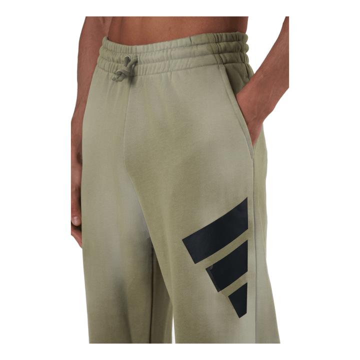 Sportswear Future Icons Three Bar Pant Orbit Green