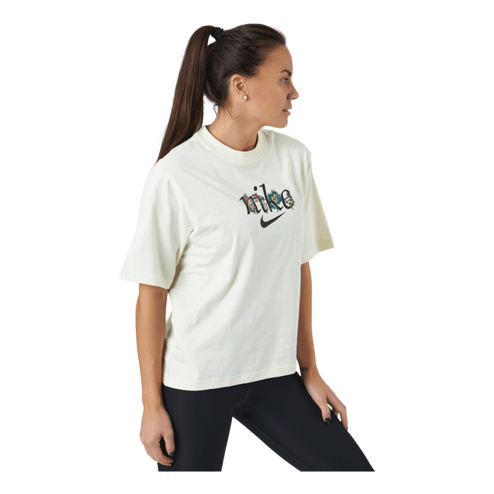 Nike Sportswear Women's T-shir Coconut Milk