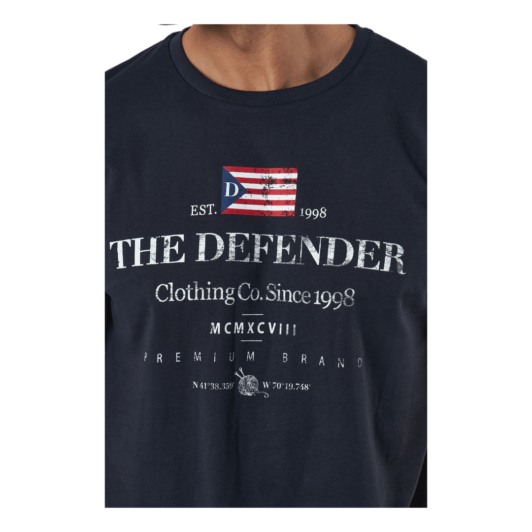 The Defender Clean Tee Navy