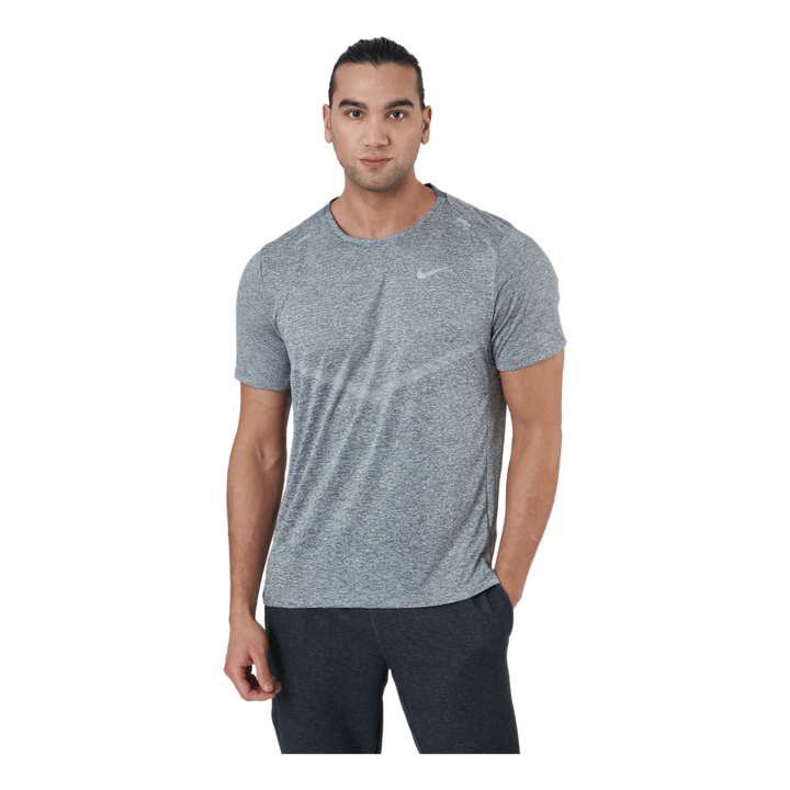 Dri-FIT Rise 365 Men's Short-Sleeve Running Top SMOKE GREY/HTR/REFLECTIVE SILV