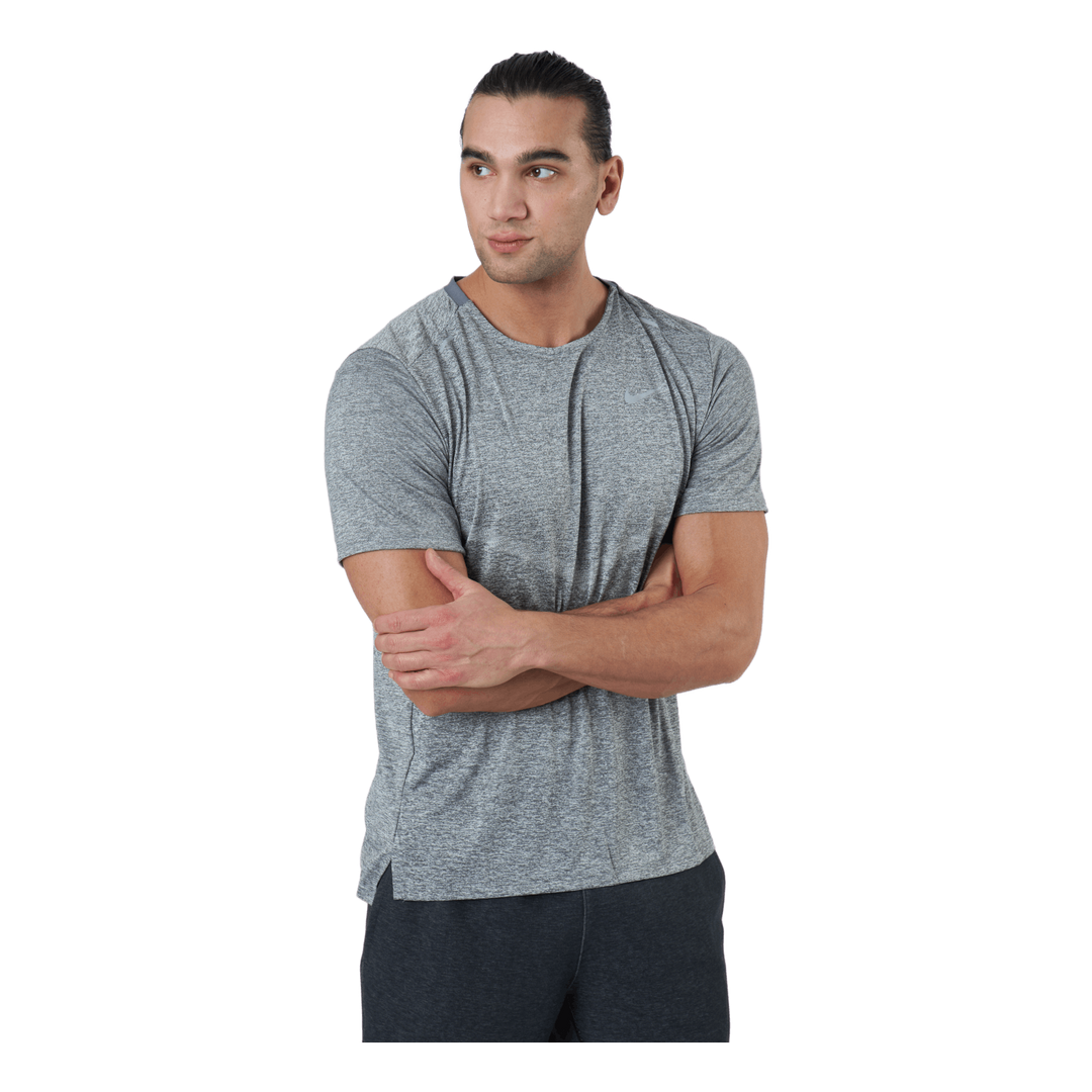 Dri-FIT Rise 365 Men's Short-Sleeve Running Top SMOKE GREY/HTR/REFLECTIVE SILV