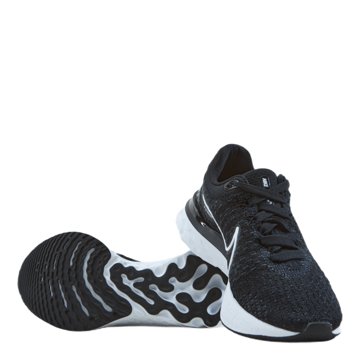 flyknit 3 black and white