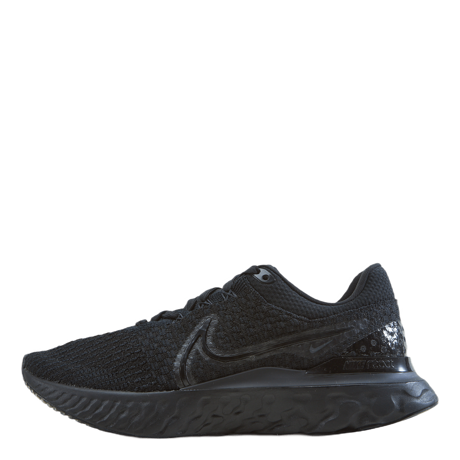 nike flyknit react triple black