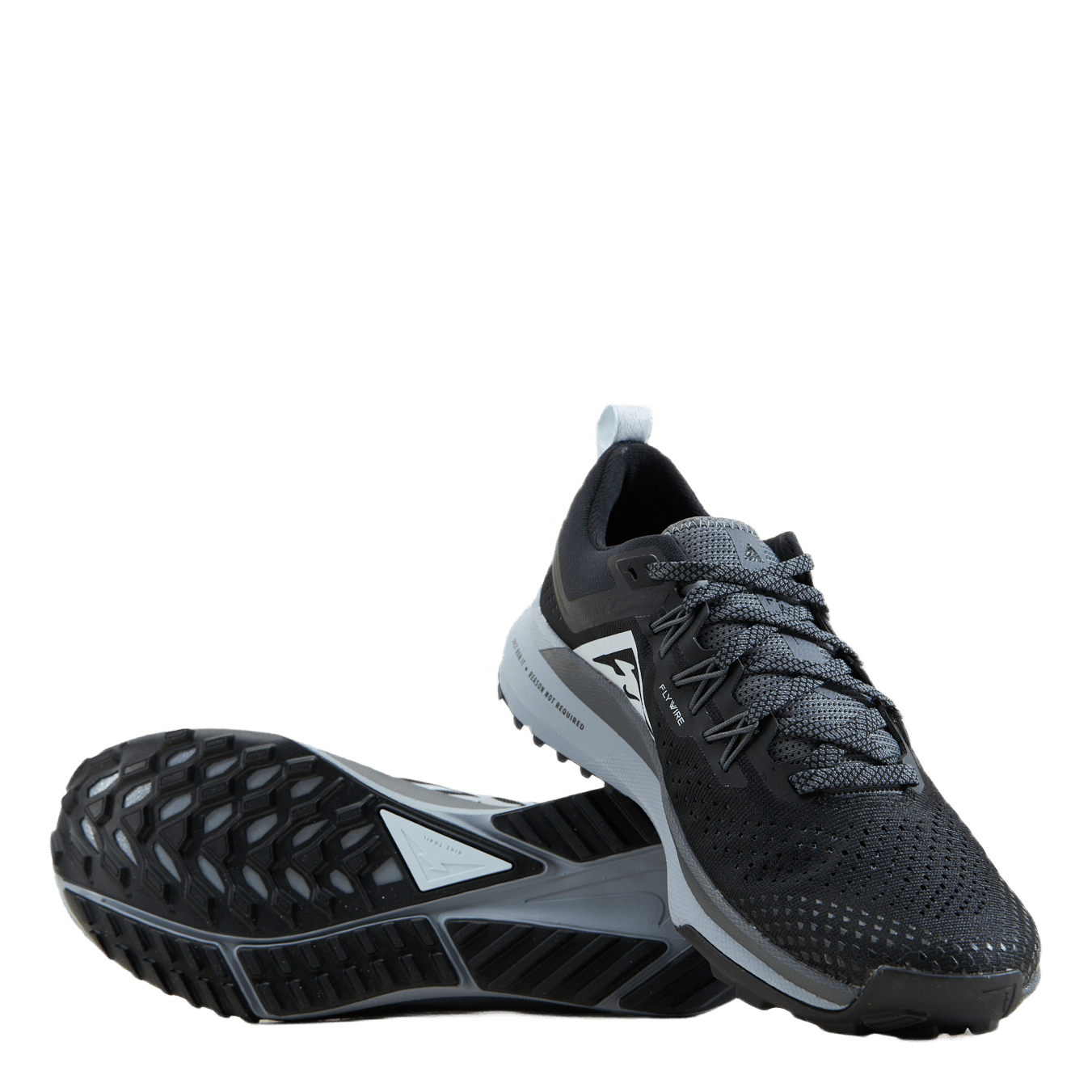 nike running pegasus trail 2 trainers in grey